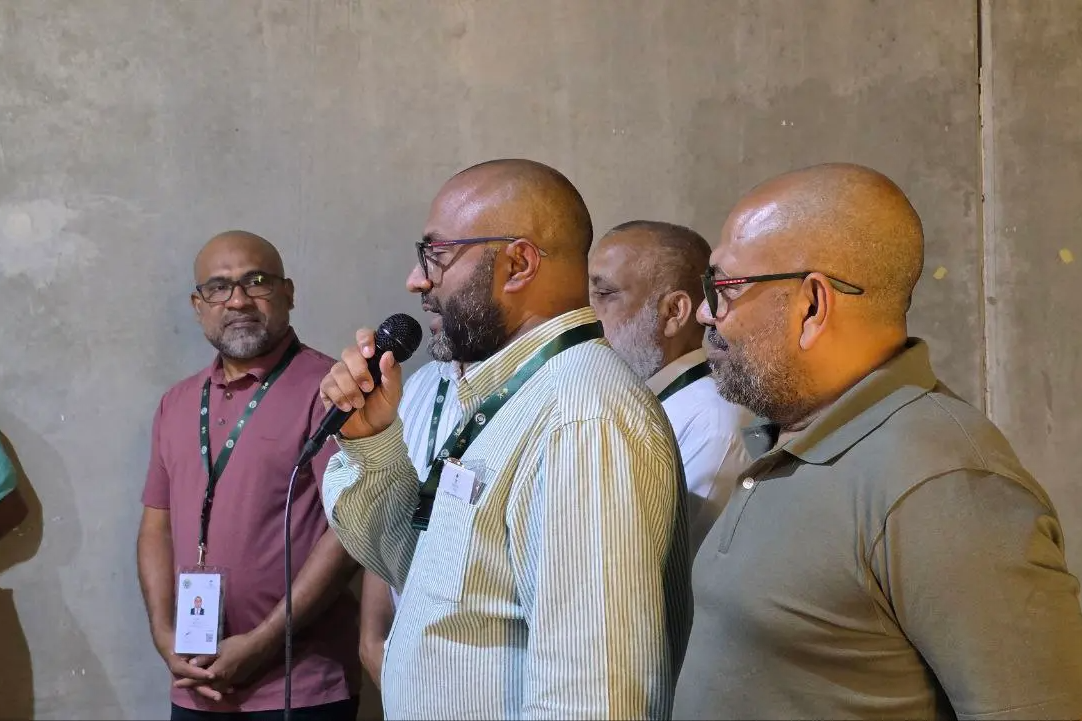 ޙައްޖާޖީންގެ ހާލު ބެއްލެވުމަށް ވަޒީރުންގެ ޓީމެއް މިނާ ފޭލިގެއަށް!