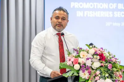 އޯޝަންސް ކޮންފަރެންސްގައި ބައިވެރިވެވަޑައިގަތުމަށް ވަޒީރު ޝިޔާމް ފްރާންސަށް