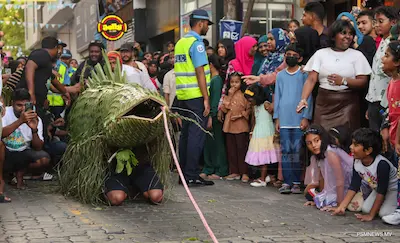 ދީނުގައި ހުއްދަ ކުރައްވާފައިވާ ގޮތުގެ މަތީން ޢީދު ފާހަގަކުރަންއެދި އިލްތިމާސްކޮށްފި