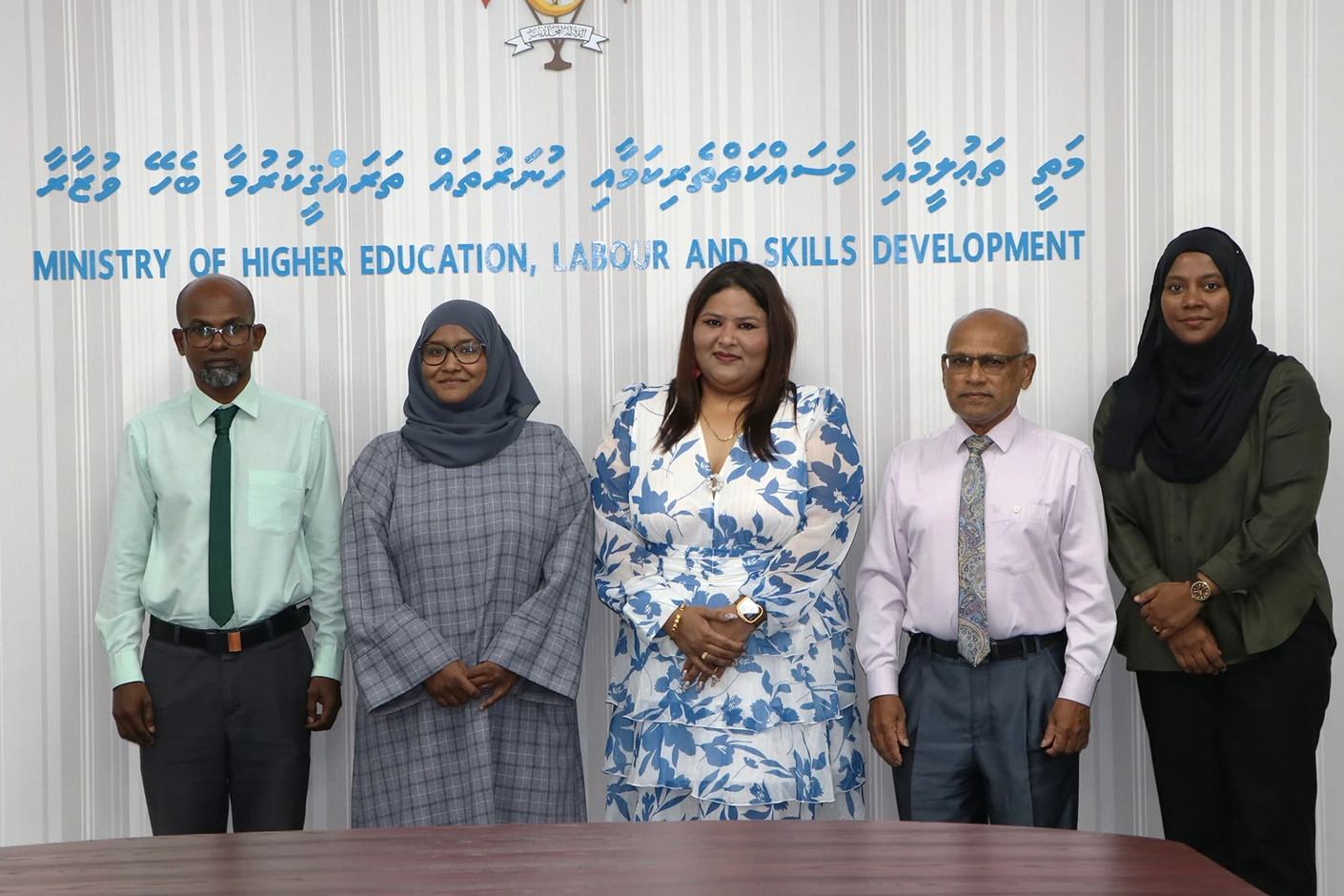 އޭ.އެމް.އޭ.އެސް.އޯ.އެމްގެ އެމް.ބީ.ބީ.އެސް ސްކޮލަރޝިޕާއި ގުޅޭ ބައްދަލުމުވުމެއް!