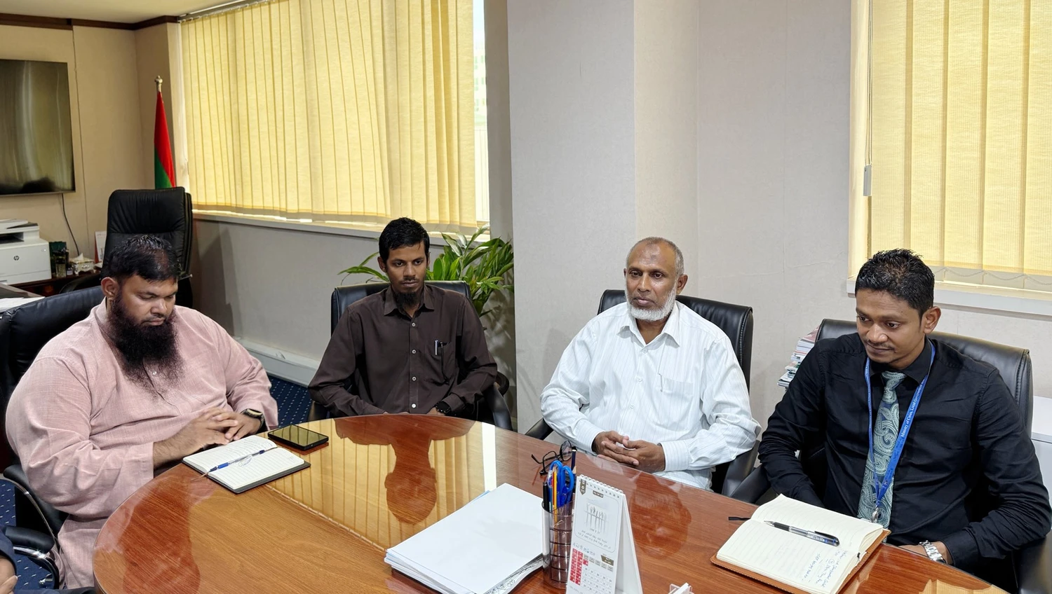 ޖަމްޢިއްޔަތުއްސަލަފުގެ އެދިވަޑައިގަތުމަށް ވަޒީރު އާދަމް ޝަރީފު އެ ޖަމްޢިއްޔާއާ ބައްދަލުކުރައްވައިފި