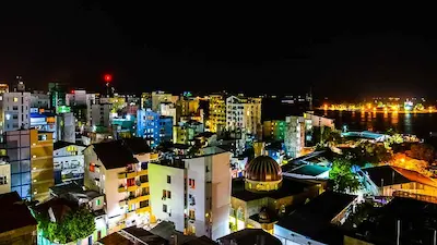 އެންމެ ސަރަހައްދެއް ފިޔަވައި މާލެއާއި ހުޅުމާލޭގެ ހުރިހާ ސަރަހަައްދަކަށް ކަރަންޓު ދީފި
