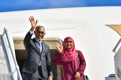 ރައީސްގެ ދެކަނބަލުން ހައްޖަށް ވަޑައިގަންނަވަނީ