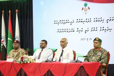 ދިވެހި ވަޠަނީ ޚިދުމަތުގެ ބައިވެރިން ހަރުދަނާ ގޮތެއްގައި ތަމްރީނު ކޮށްދެއްވުން އެދެން: ރައީސް