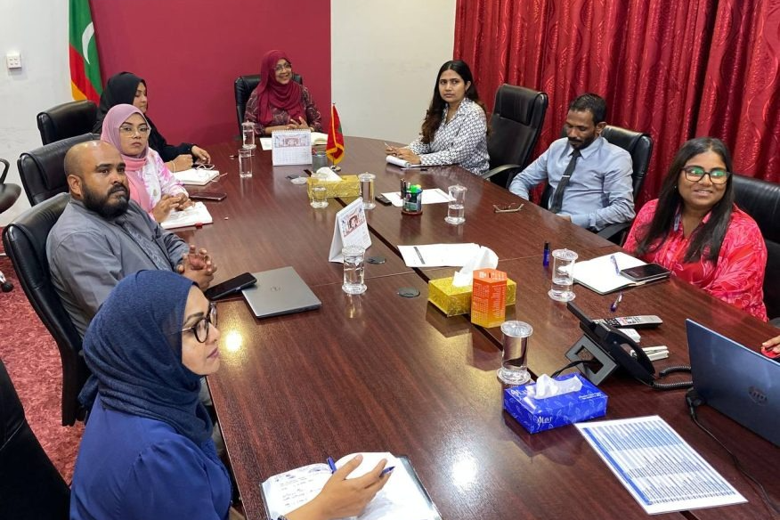ބްރޯޑްކޮމްއަށް ފުލުހުން ވަނީ ސާވާގެ މައްސަލައެއް ހައްލުކުރަން