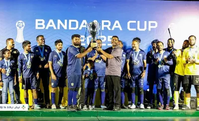 ބަންޑާރަ ކަޕްގެ އިނާމް ދިނުމުގެ ރަސްމިއްޔާތުގައި ވަޒީރު ރާފިޢު ބައިވެރިވެވަޑައިގެންފި