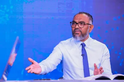 ހުނަރުވެރި ކުދިންގެ ހައްގުތަކަށް އަރައިގަތުމަކީ މިނިވަން ނޫސްވެރިކަމެއް ނޫން، ސިޔާސީމިނިވަން ކަމެއްވެސް ނޫން: އަލީ އާރިފް