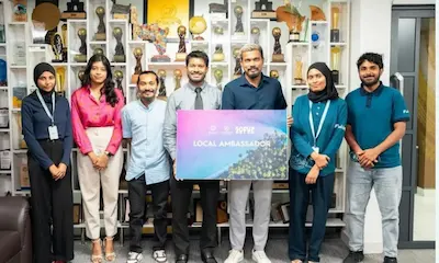 ތުހުމަތުތަކަކާ ގުޅިގެން ‘ޓޫ އޮފް އަސް’ ވިޒިޓް މޯލްޑިވްސްގެ އެމްބެސެޑަރު ކަމުން ސަސްޕެންޑު ކޮށްފި
