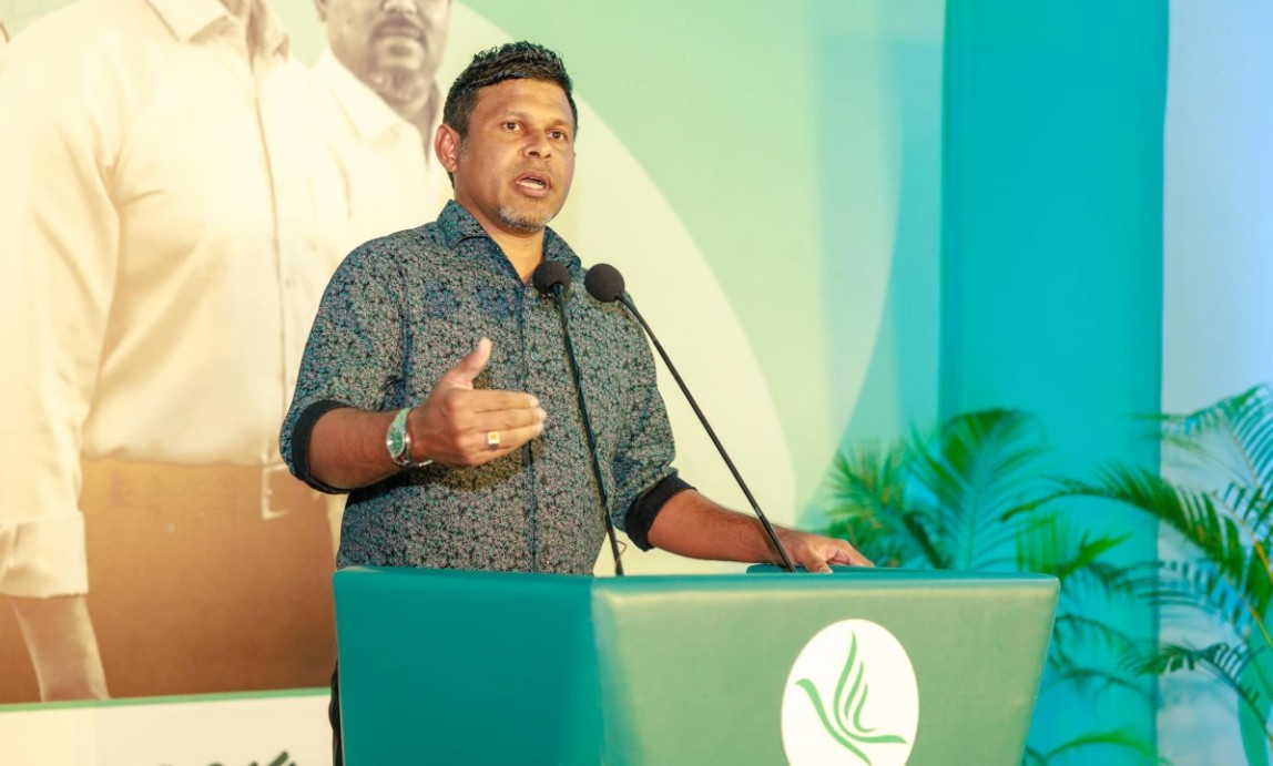 އިޖުތިމާޢީ ކަންކަމުގައި ރައީސް ގެންގުޅުއްވާ ހަމަތައް ފޯރުކޮށްދިނުމުގައި ޕީއެންސީގެ ކެންޑިޑޭޓުން ނަމޫނާ ދައްކަވާނެ: ނައިބު ރައީސް