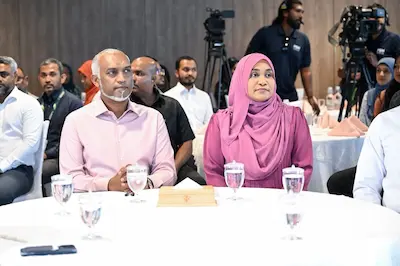 ފަރޓިލިޓީ ސެންޓަރުގެ ކާމިޔާބީތައް ފާހަގަކުރުމުގެ ރަސްމިއްޔާތު ރައީސްގެ ދެކަނބަލުން ޝަރަފުވެރި ކޮށްދެއްވައިފި