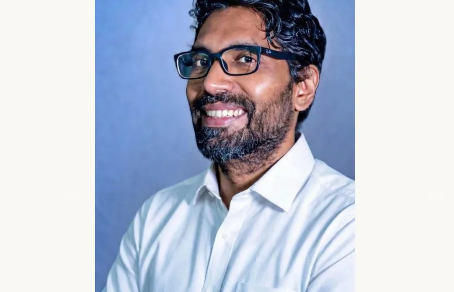 ޓެކްނޮލޮޖީގެ މައިދާނުގައި ދިވެހިބަސް އޮތީ އެހާ ފަހަތަކު ނޫން!