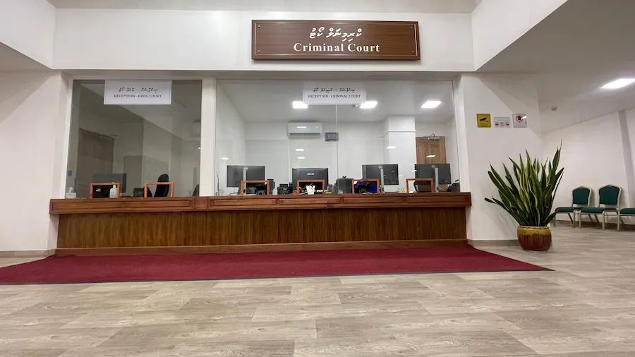 ކެނެބިސް ޓްރެފިކް ކުރުމުގެ ކުށުގައި، ޒުވާނަކަށް 1 ލައްކަ ރުފިޔާގެ ޖޫރިމަނާ އަކާއެކު 25 އަހަރުގެ ޖަލު ޙުކުމެއް