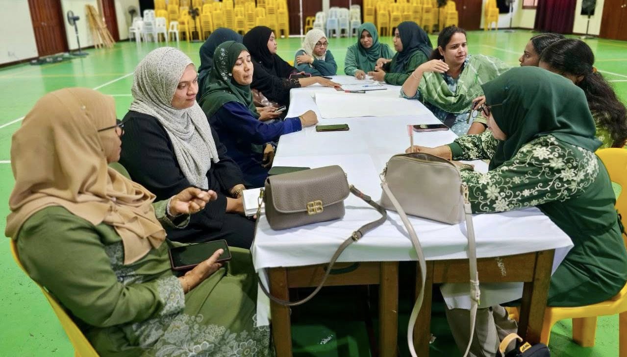 ދިރާސީ އައު އަހަރަށް މުދައްރިސުން ހަމަޖެއްސުމުގައި އެއްވެސް ދަތިކަމެއް ނެތް; ވަޒީރު
