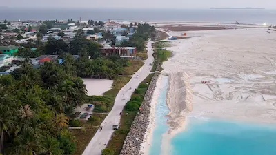 ހއ ދިއްދޫ ބިން ހިއްކުން؛ 5 ދުވަސް ތެރޭގައި 21 ހެކްޓަރު ހިއްކައިފި