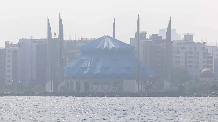 ނުރައްކާ މިންވަރަށް ވައި ނުސާފުވުމާ ގުޅިގެން، ކުޅިވަރާއި ކަސްރަތުފަދަ ކަންކަމަށް ނުނިކުންނަށް އިލްތިމާސް ކޮށްފި