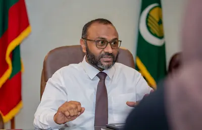 ޚުޠުބާގެ މަޢުޟޫތަކާމެދު ރައްޔިތުންގެ ޚިޔާލު ހޯދީ، މުޖުތަމަޢަށް އެންމެ ބޭނުންތެރި ގޮތަށް އެކަން ބައްޓަން ކުރަން: ވަޒީރު