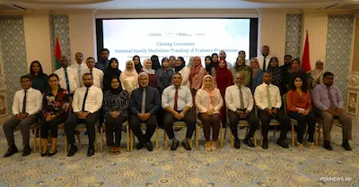 އާއިލީ މައްސަލަތައް ސުލްހަވެރިކަމާއެކު ހައްލުކުރުމަށް މީޑިއޭޓަރުން ތަމްރީނުކުރުމުގެ ޕްރޮގްރާމް ނިންމާލައިފި