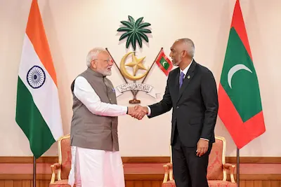 ރާއްޖެއަށް އެތެރެކުރާ ތެލުގެ ބާވަތްތަކުން ނަގާ ޑިއުޓީ ކަނޑާލަން އިންޑިއާ އިން ނިންމައިފި