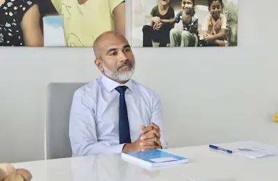 ސްކޫލަށްފަހު ޓިއުޝަންގައި ހޭދަ ކުރާ ވަގުތު ގިނަވުން، މިއީ ވިސްނަން ޖެހޭ ކަމެއް: ވަޒީރު