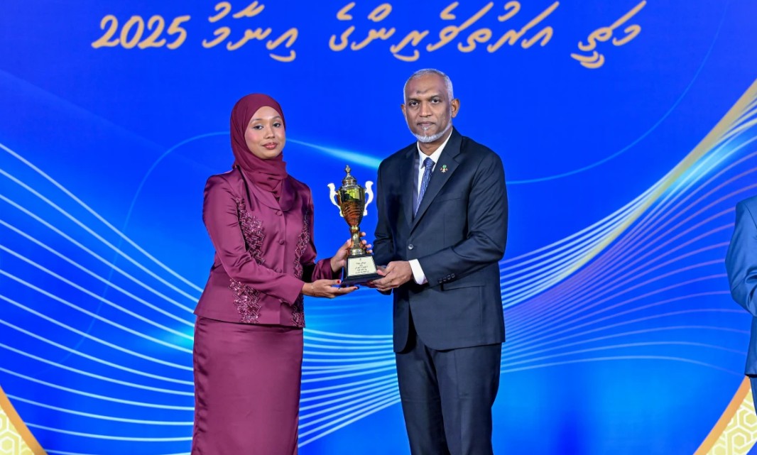 މަތީ ސާނަވީ 1 ވަނަ ހޯދައި، ރައީސްގެ ޚާއްޞަ ސްކޮލަރޝިޕް 7 ދަރިވަރަކު ކާމިޔާބުކޮށްފި